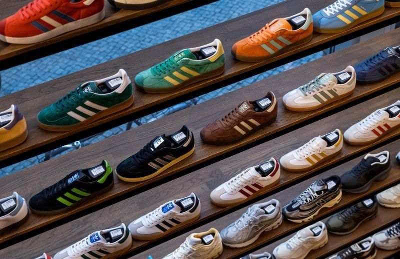 Adidas Ups 2025 Profit Forecast to 2 Billion Euros on Strong Summer