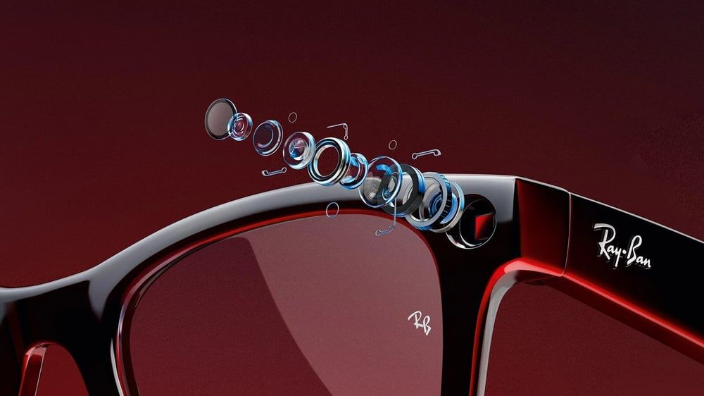 AI Glasses Power EssilorLuxottica's Stellar Q3 Beats Expectations