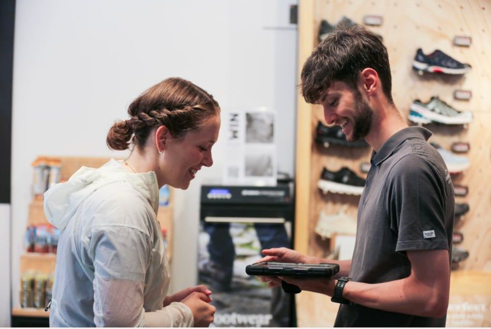 AI-Powered Shoe Fitting Revolutionizes Runners Need Stores