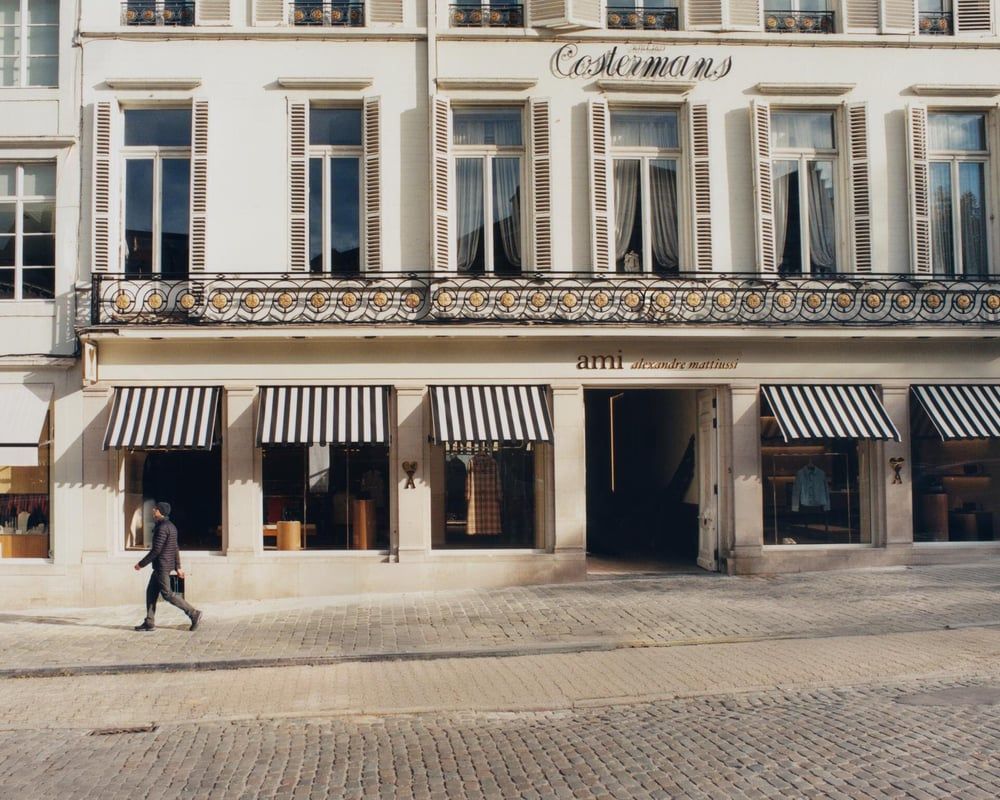 Ami Paris Opens Grand Brussels Flagship Embracing Belgian Charm and Holiday Cheer