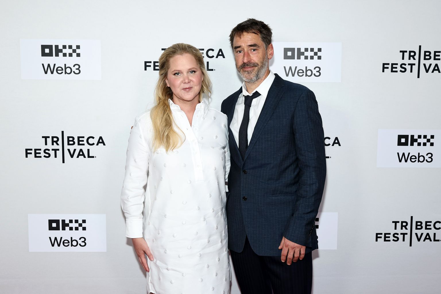 Amy Schumer Announces Divorce as Celebrity Friends Offer Support