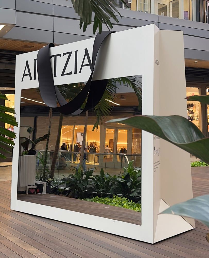Aritzia Boasts Stellar Q2 with 31.9% Revenue Surge Driven by U.S. Expansion and E-commerce Strength