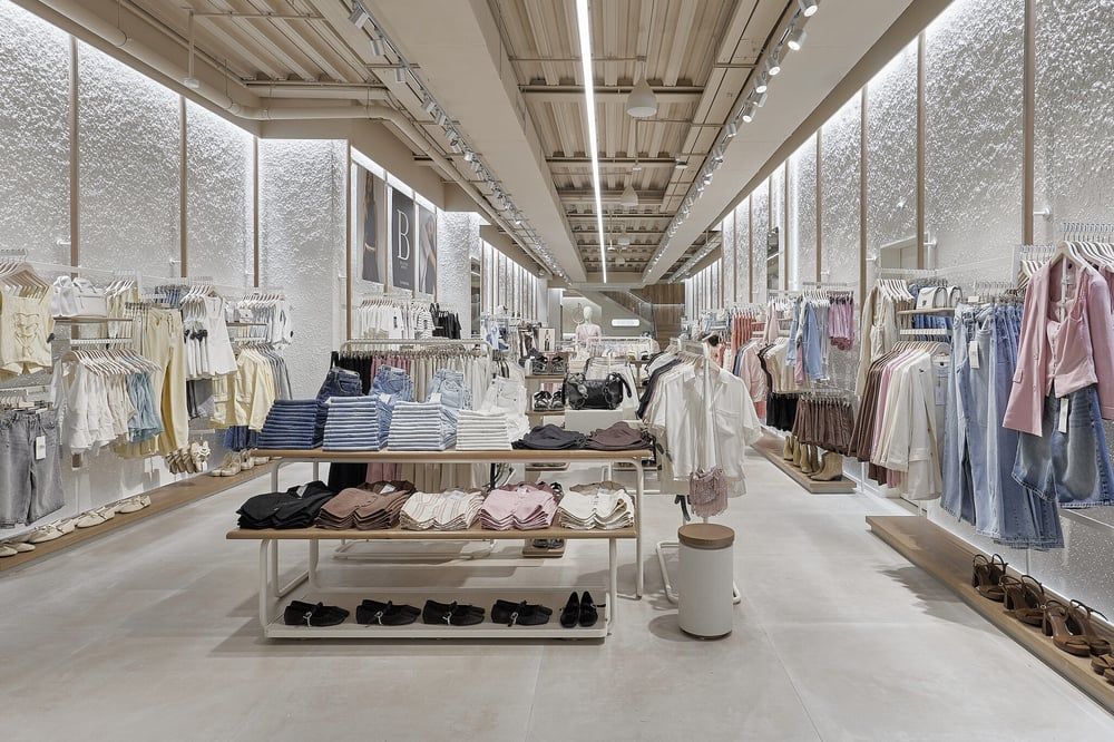 Bluewater Welcomes Stradivarius as Inditex Dominance Grows