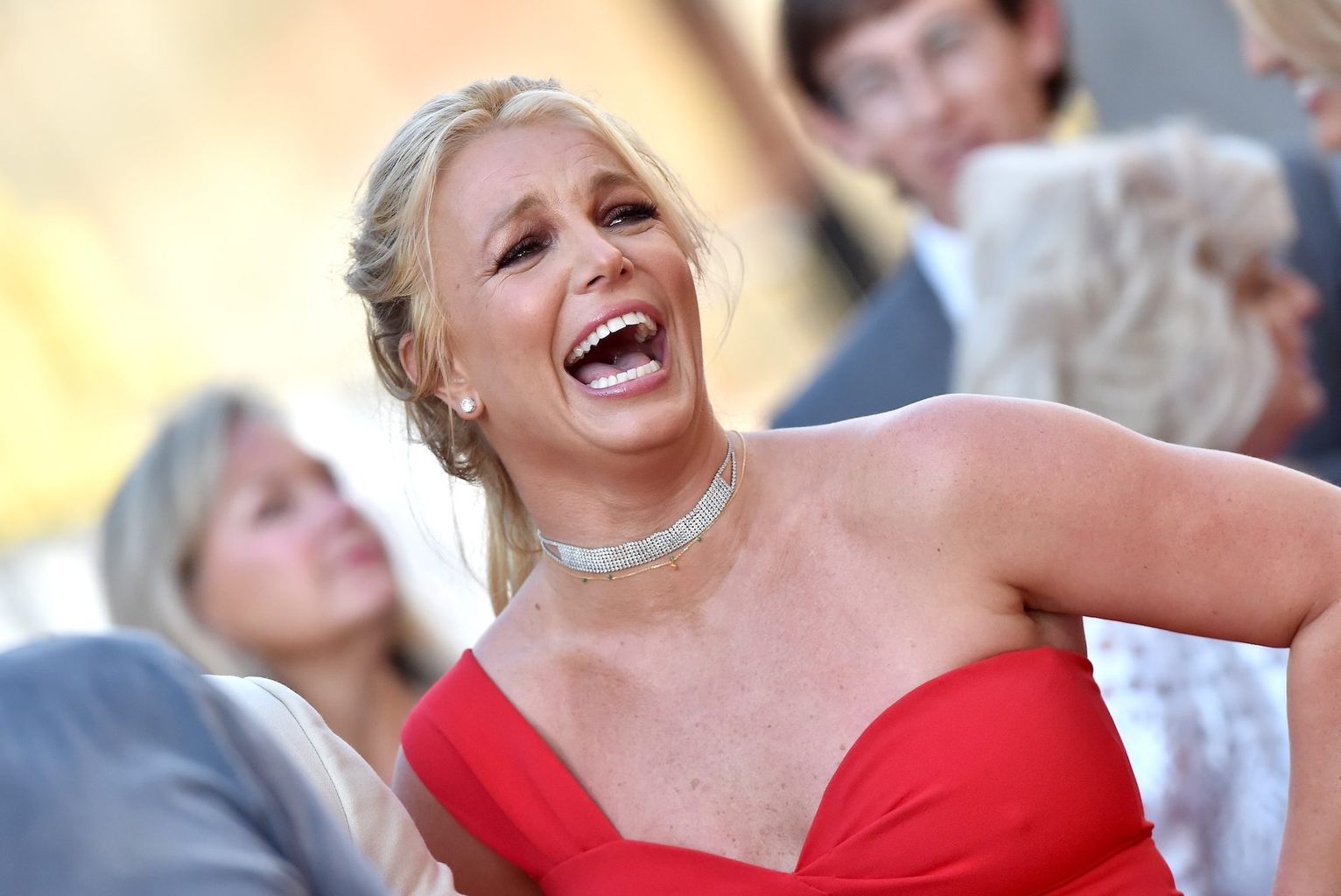 Britney Spears Returns to Instagram with Lingerie Post Amidst Ex-Husband's Memoir Controversy