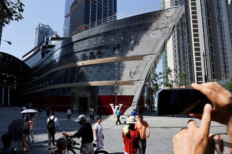 China's Luxury Comeback: Brands Bet Big on Experiential Retail and VIP Treatment