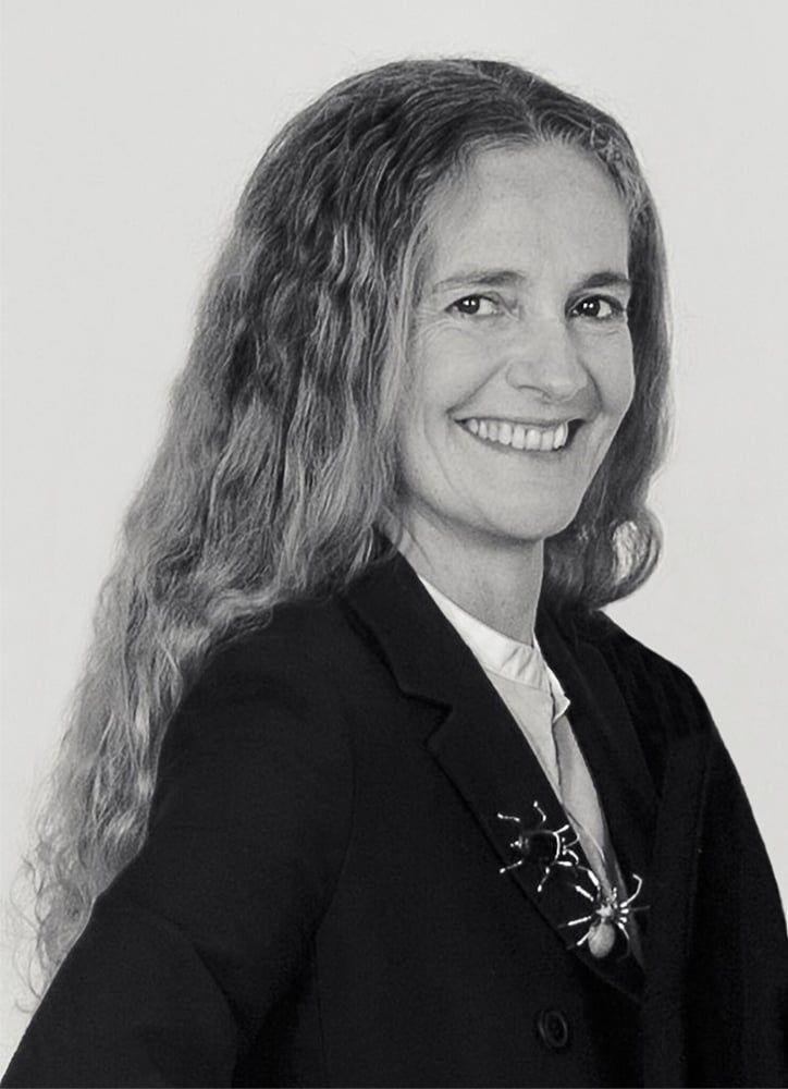 Dior Taps Luxury Veteran Michela Kalb to Spearhead Collections Under Jonathan Anderson Dior Taps Luxury Veteran Michela Kalb to Spearhead Collections Under Jonathan Anderson