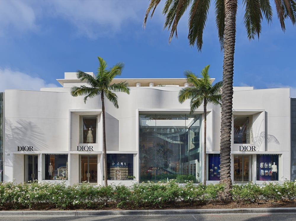 Dior's 60-Foot Rodeo Drive Flagship Opens, Blending Parisian Elegance with Hollywood Glamour