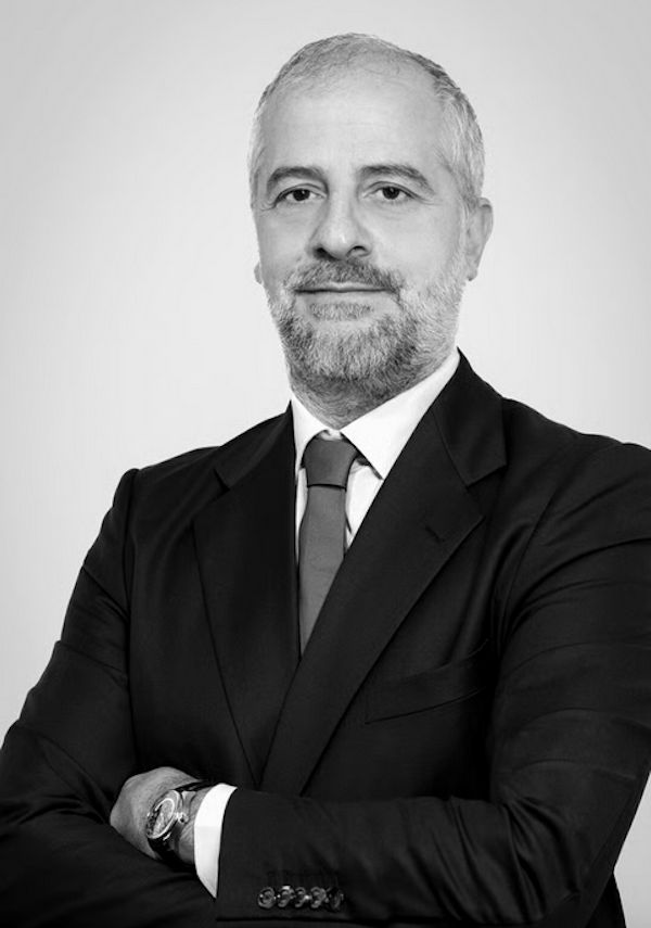 Elisabetta Franchi's Betty Blue Ousts CEO Gabriele Maggio Amidst Board shakeup