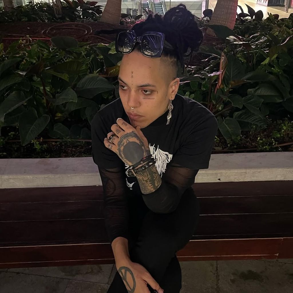 Entertainment World Mourns the Loss of Beloved Icons in 2025