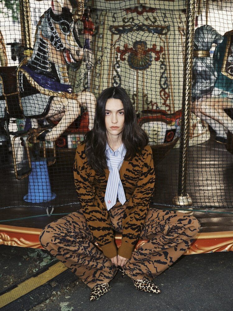 Essentiel Antwerp: Colorful Creativity Fuels Global Growth Amidst Market Challenges