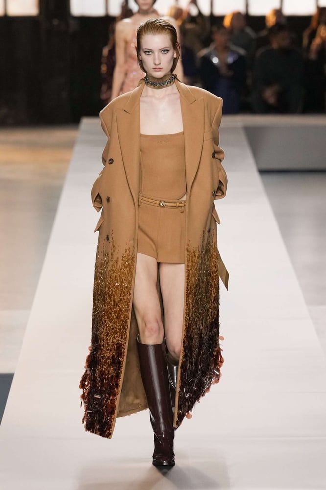 Gucci UK posts sales drop but directors remain 