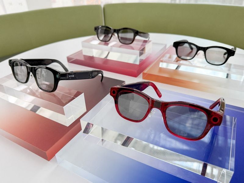 HTC Bets on Open AI to Disrupt Smartglasses Market