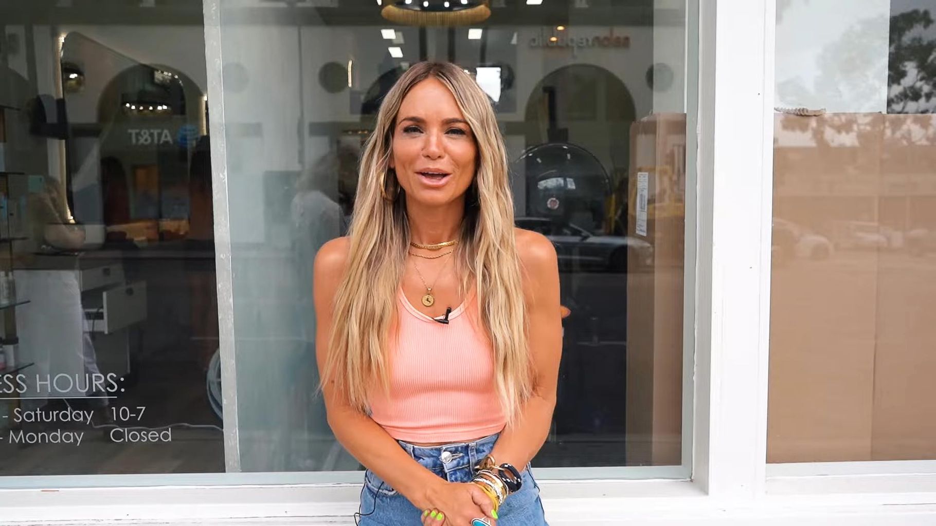Influencer Claims $4,000 Hair Bill After Million-Follower Stylist's Minute-Long Touch
