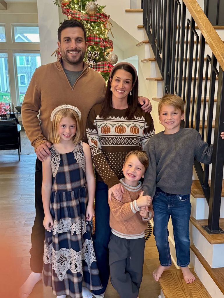 Jade Roper Uses AI to Include Late Son in Holiday Photo, Then Feels It's 