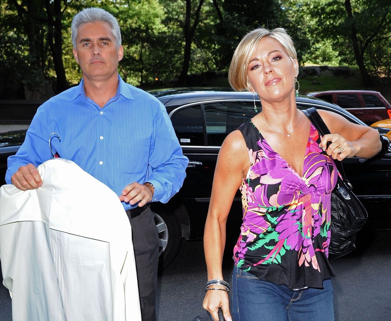 Kate Gosselin Celebrates Thanksgiving Solo with Boyfriend Amidst Family Drama