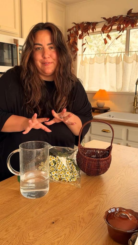 Lifestyle Figure McKenna Barry Announces Miscarriage Weeks After Pregnancy Reveal