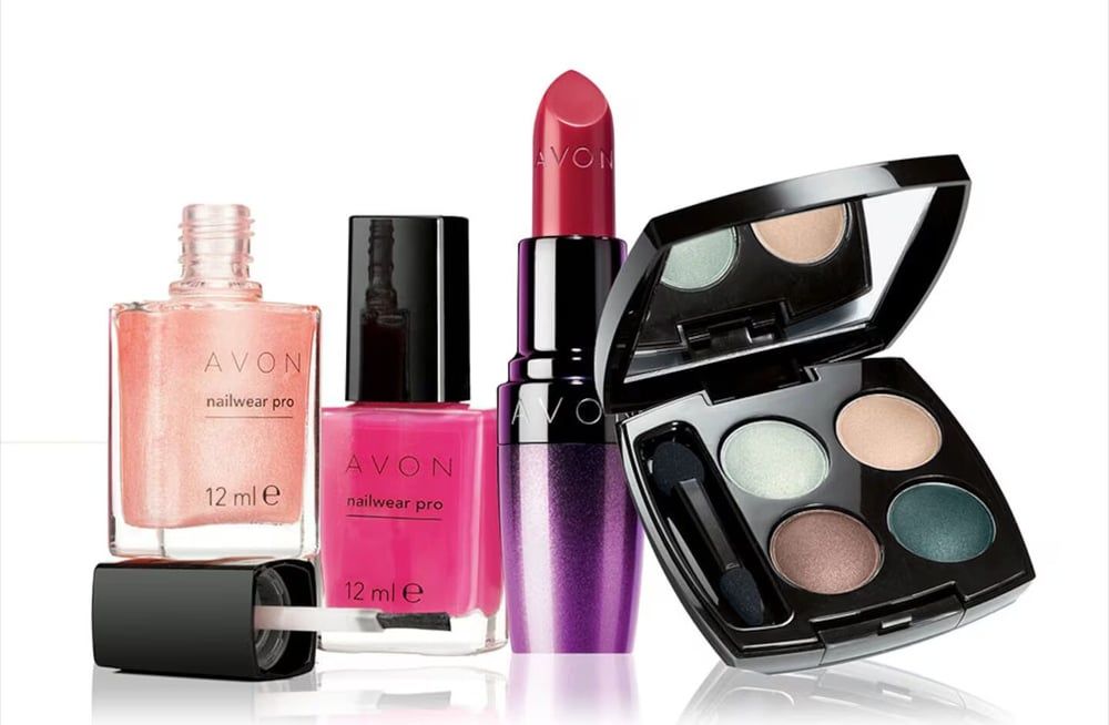 Natura Sells Avon International to Regent in Strategic Pivot
