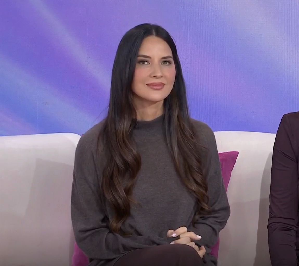 Olivia Munn Connects with Breast Cancer Survivor Inspired by Her Journey