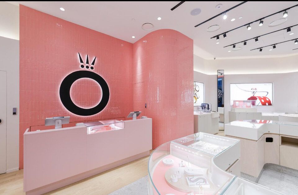 Pandora Evokes Portuguese Charm with New Concept Store
