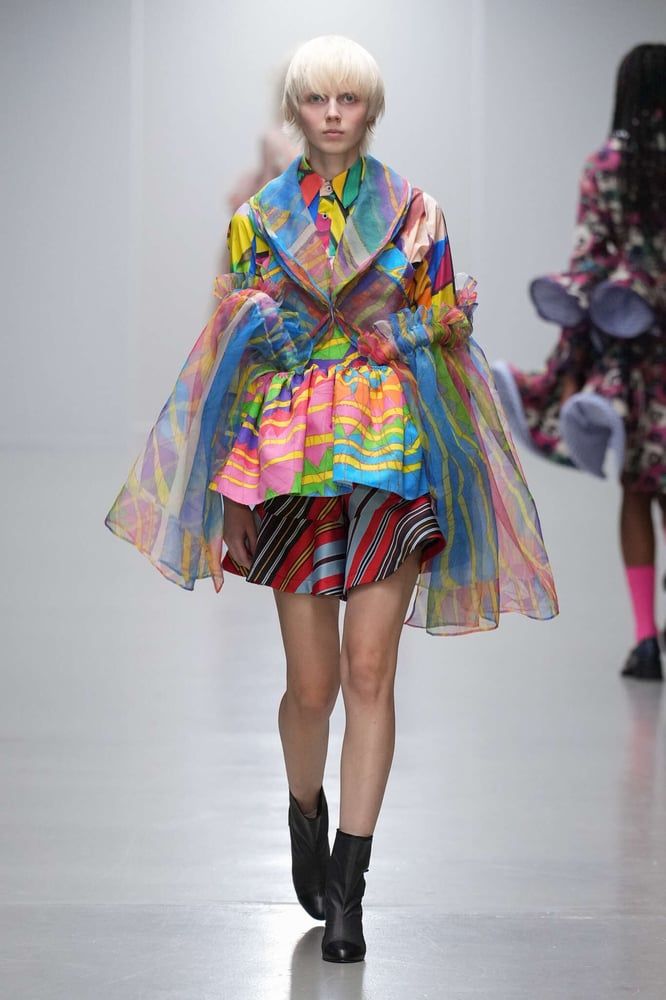 Paris Fashion Week Heats Up with Anrealage's Animated Art, Lanvin's Archive Chic, and Stella McCartney's Feathered Fantasy