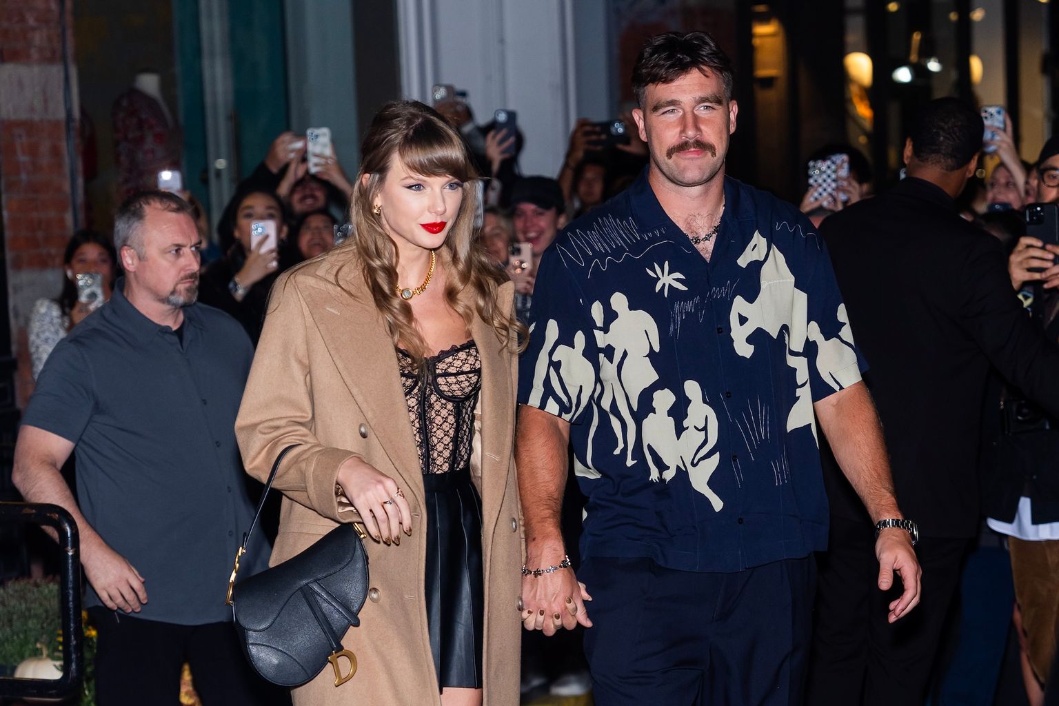 Taylor Swift and Travis Kelce Plan Intimate Early Next Year Wedding