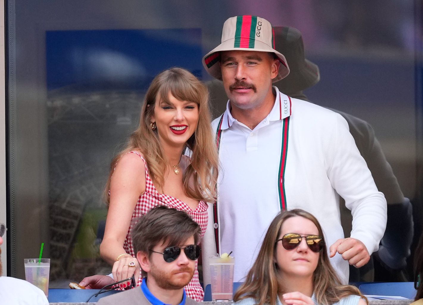 Taylor Swift's 2012 Wedding Dreams Foreshadow Engagement to Travis Kelce Taylor Swift's 2012 Wedding Dreams Foreshadow Engagement to Travis Kelce
