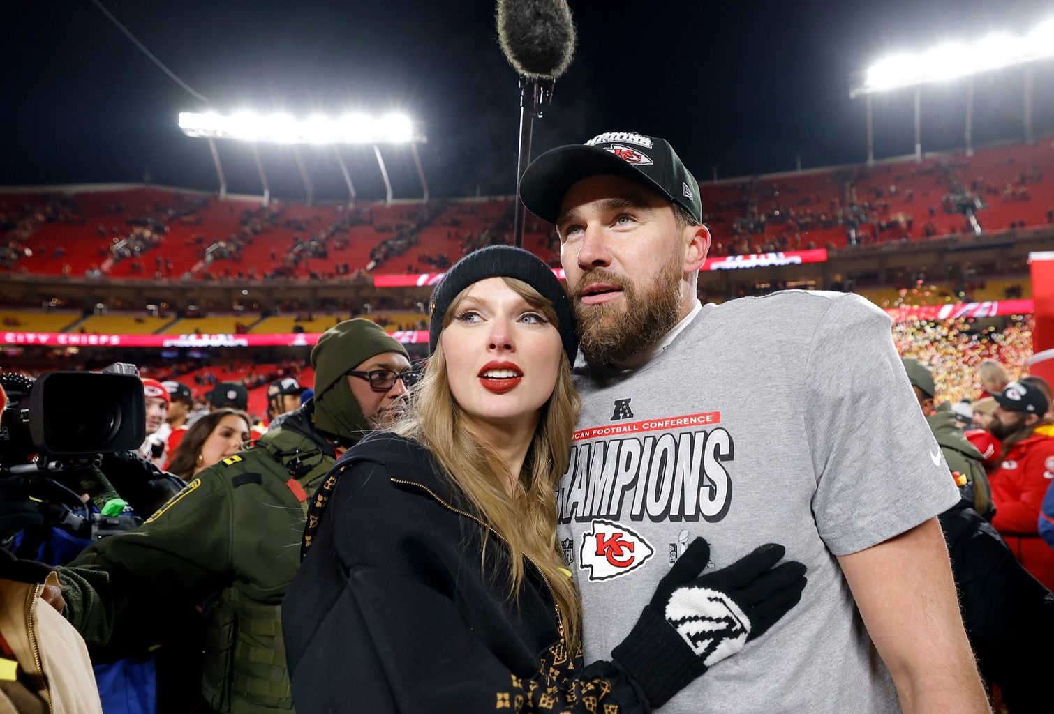 Travis Kelce Keeps Taylor Swift's Christmas Gift a Secret