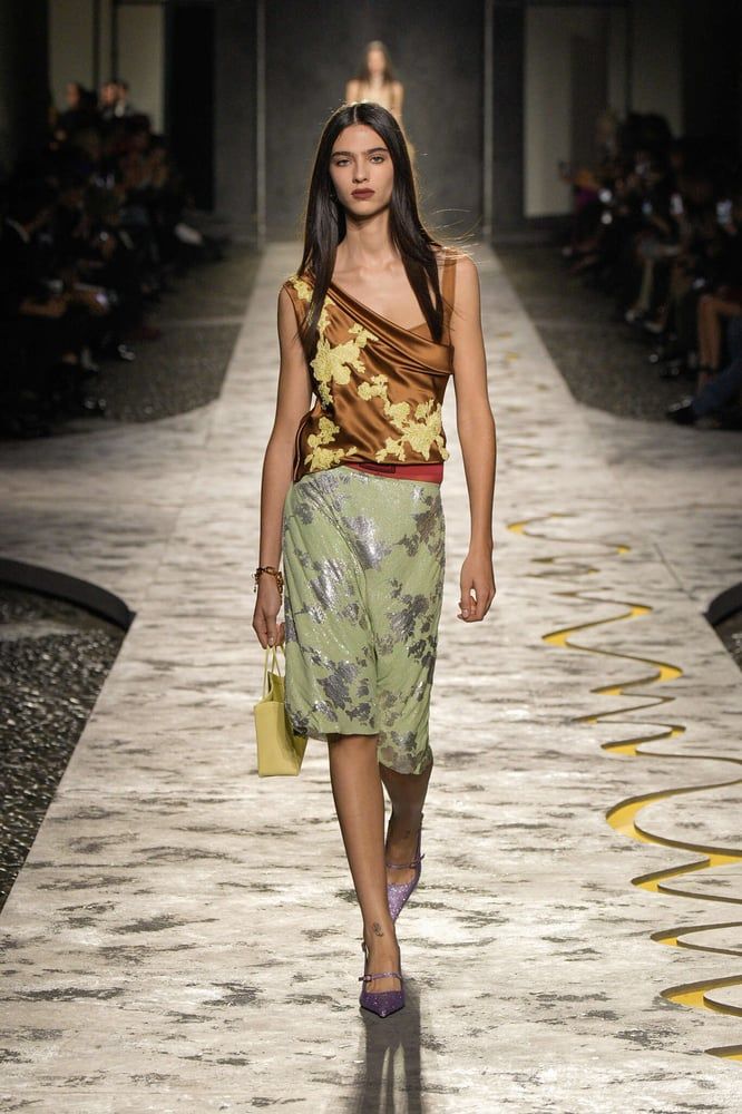 Versace UK Reports Significant Financial Decline Amidst Luxury Sector Headwinds